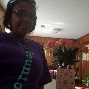 Meet your Posher, Charlene